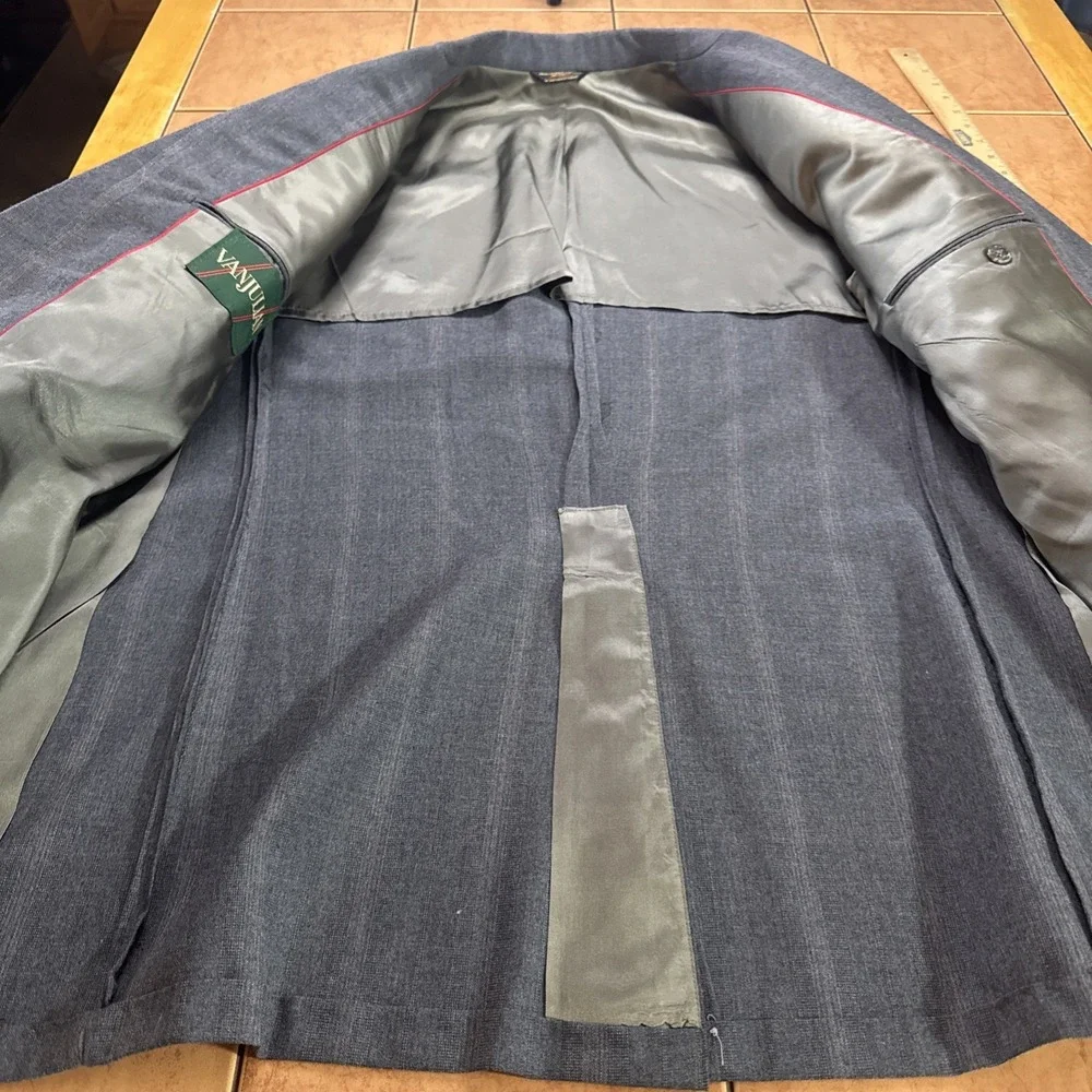 VTG Van Julian 2 Pc Wool Suit Blue Stripe Jacket Sz 44L Pants 38 x 30 USA Made
